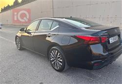 نيسان ألتيما